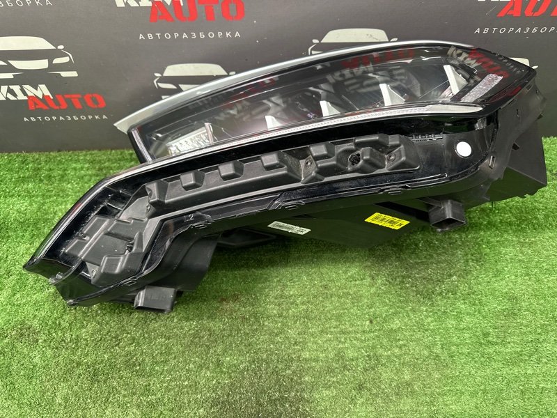 Фары передние Kia Sorento 4 MQ4