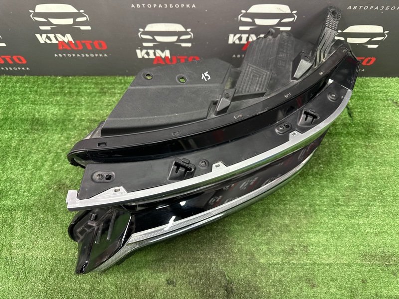 Фары передние Kia Sorento 4 MQ4