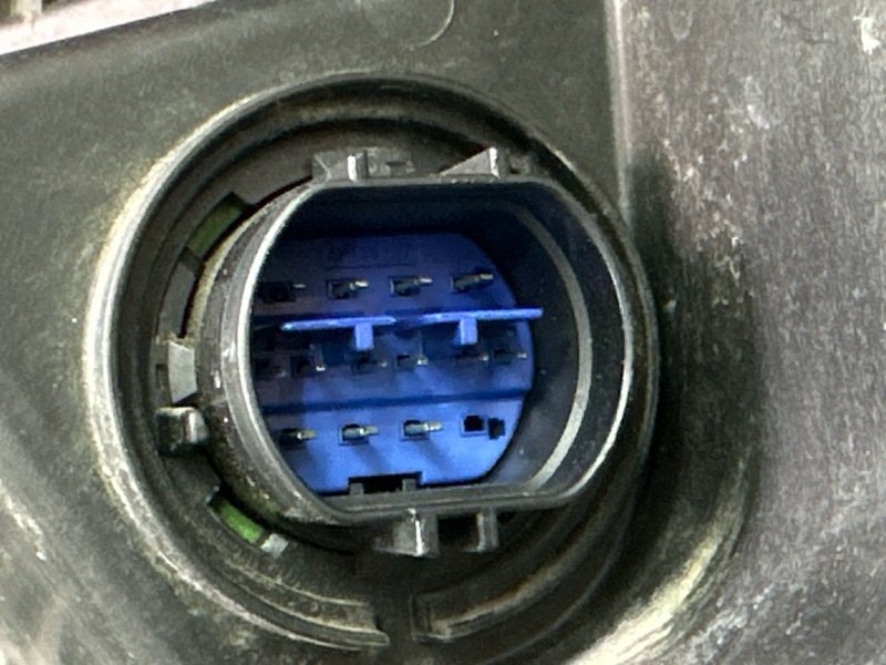 Фары передние Kia Sorento 4 MQ4