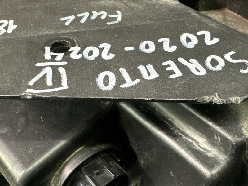 Фары передние Kia Sorento 4 MQ4