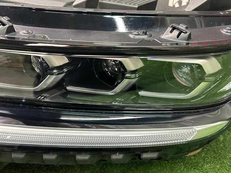 Фары передние Kia Sorento 4 MQ4