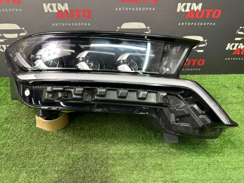 Фары передние Kia Sorento 4 MQ4