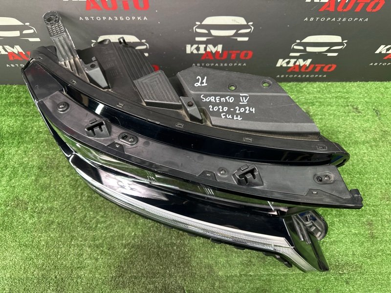 Фара Kia Sorento 4 MQ4