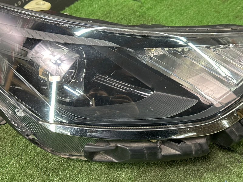 Фара Hyundai Sonata 8 DN8