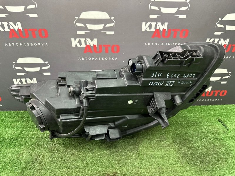 Фара Hyundai Sonata 8 DN8