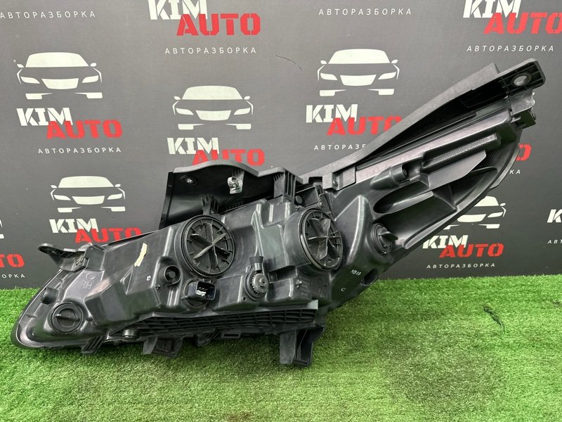 Фары передние Hyundai Sonata 7 LF