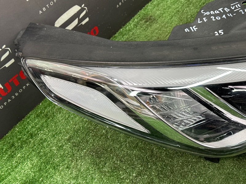 Фары передние Hyundai Sonata 7 LF