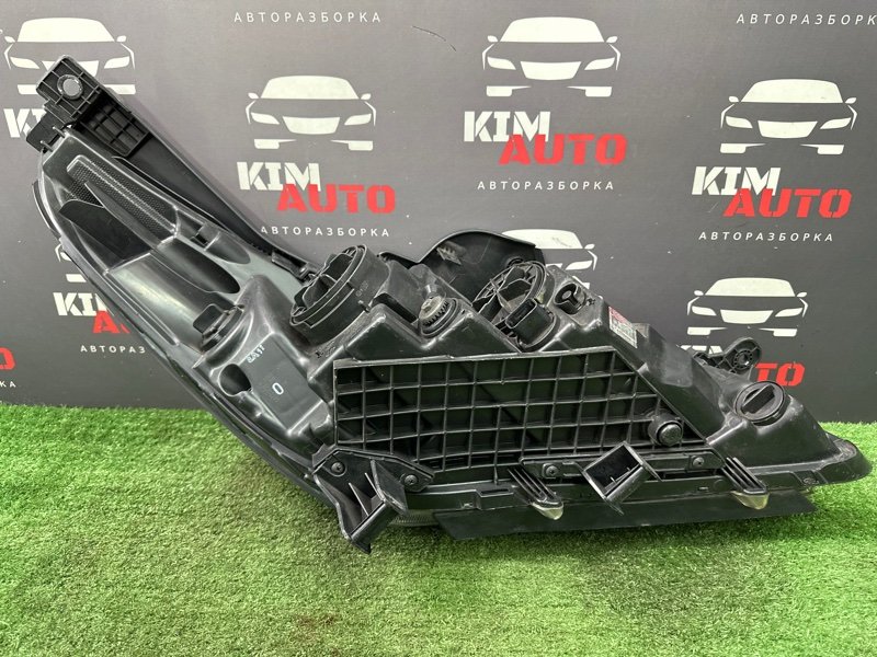 Фара Hyundai Sonata 7 LF