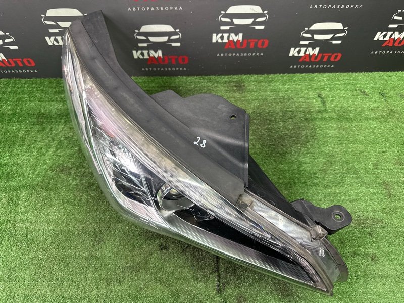 Фара Hyundai Sonata 7 LF