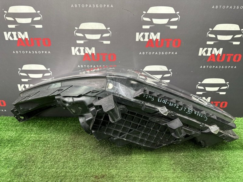 Фары передние Hyundai Sonata 7 LF