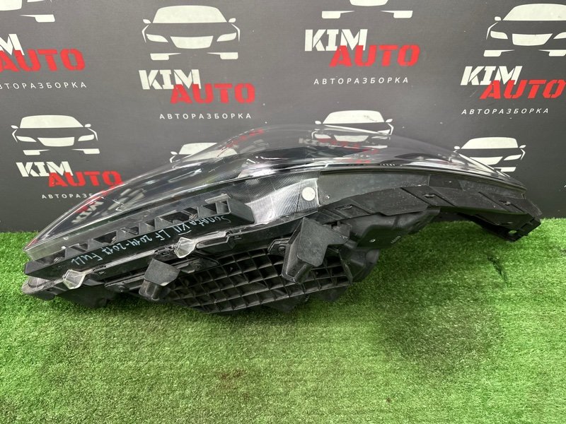 Фары передние Hyundai Sonata 7 LF