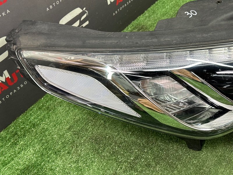 Фары передние Hyundai Sonata 7 LF