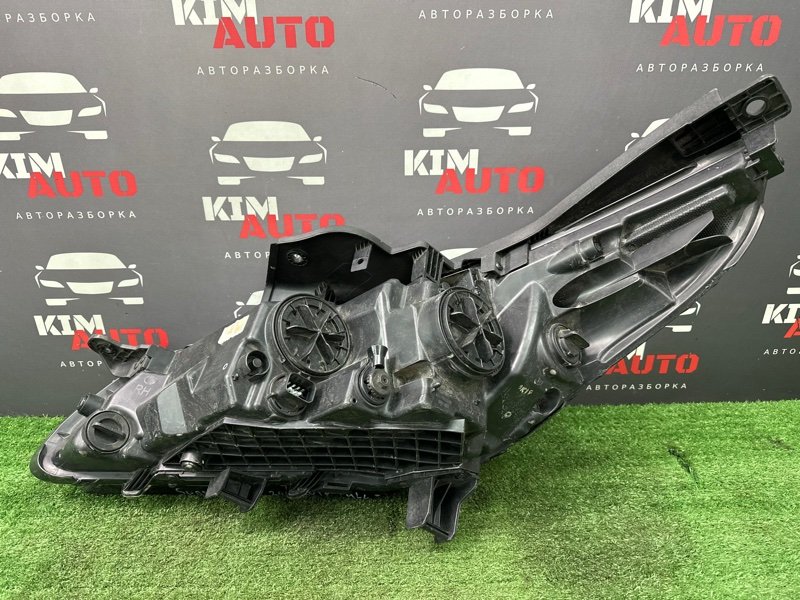 Фары передние Hyundai Sonata 7 LF