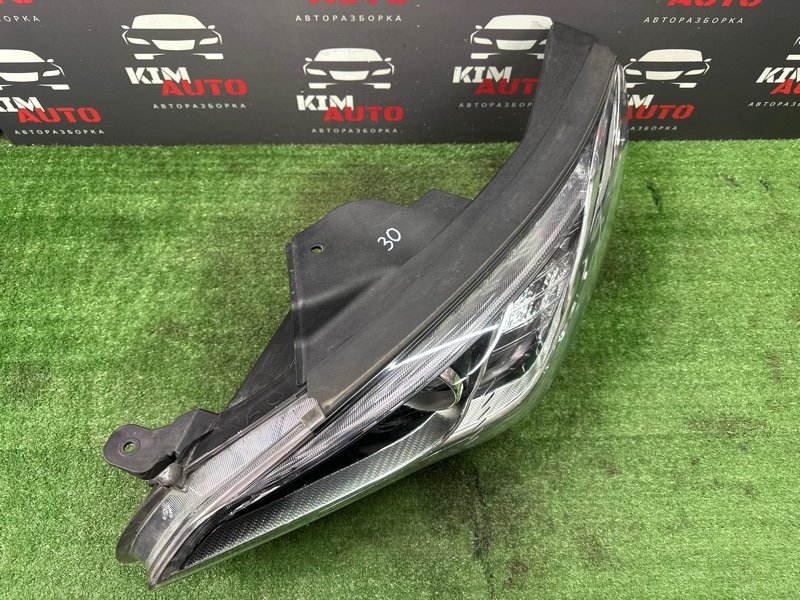 Фары передние Hyundai Sonata 7 LF