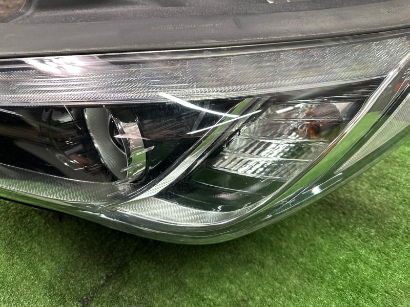 Фары передние Hyundai Sonata 7 LF