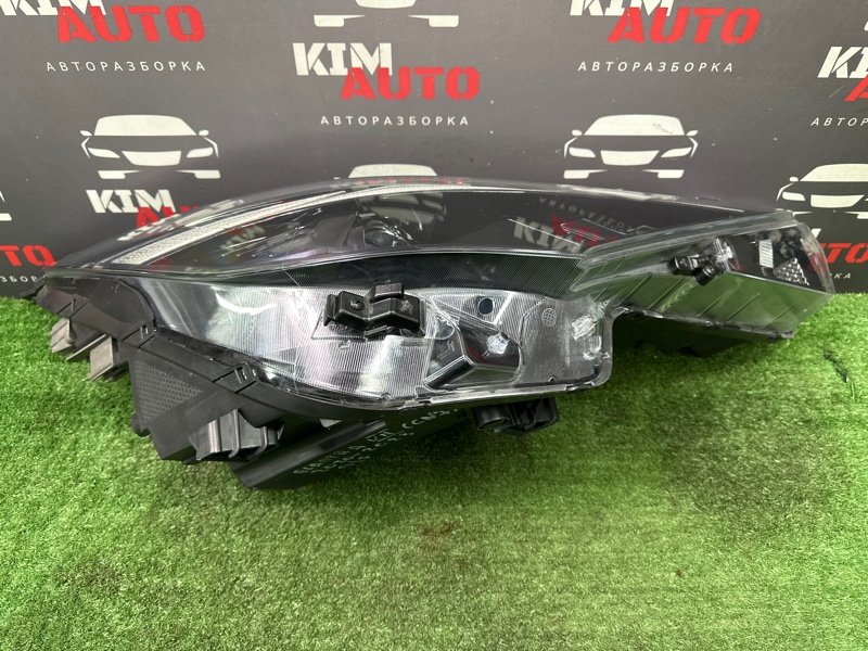 Фары передние Hyundai Elantra 7 CN7