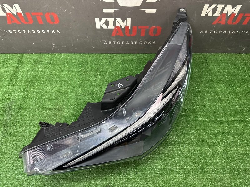 Фары передние Hyundai Elantra 7 CN7