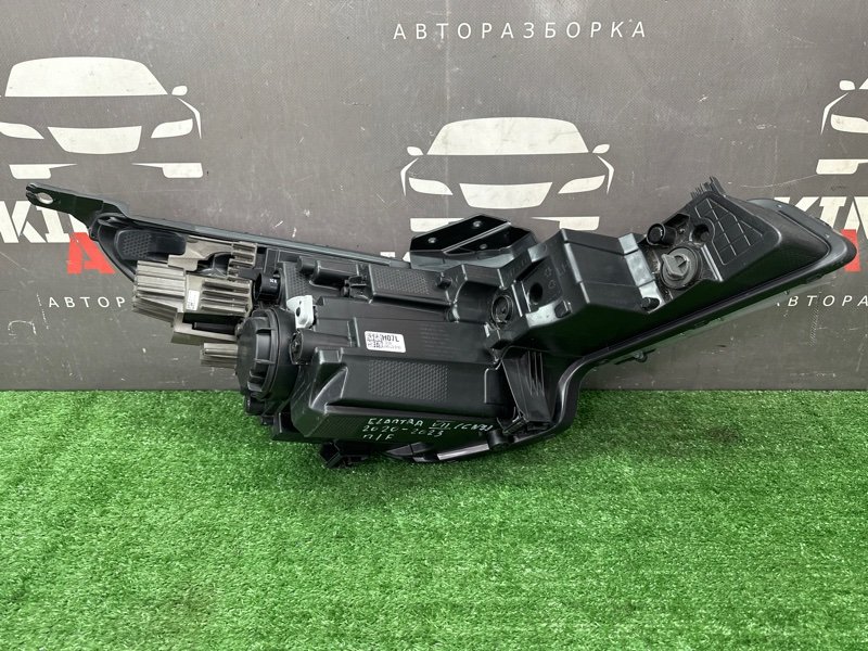 Фары передние Hyundai Elantra 7 CN7