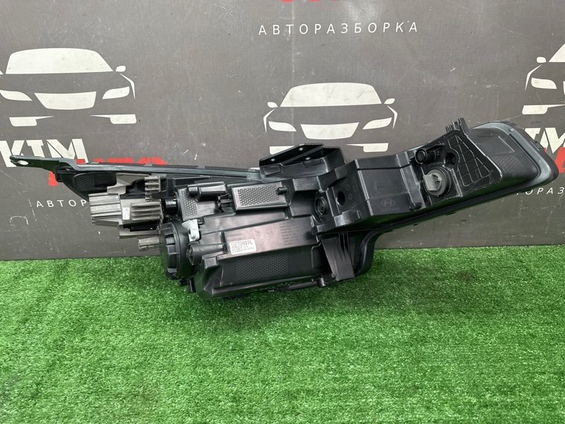 Фары передние Hyundai Elantra 7 CN7