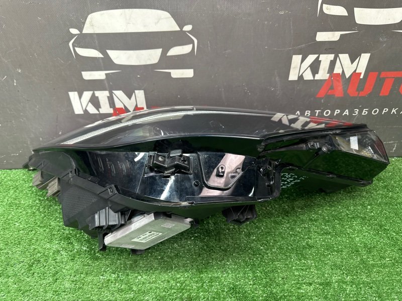 Фары передние Hyundai Elantra 7 CN7