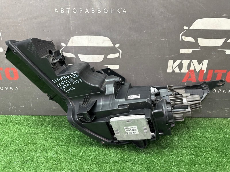 Фары передние Hyundai Elantra 7 CN7