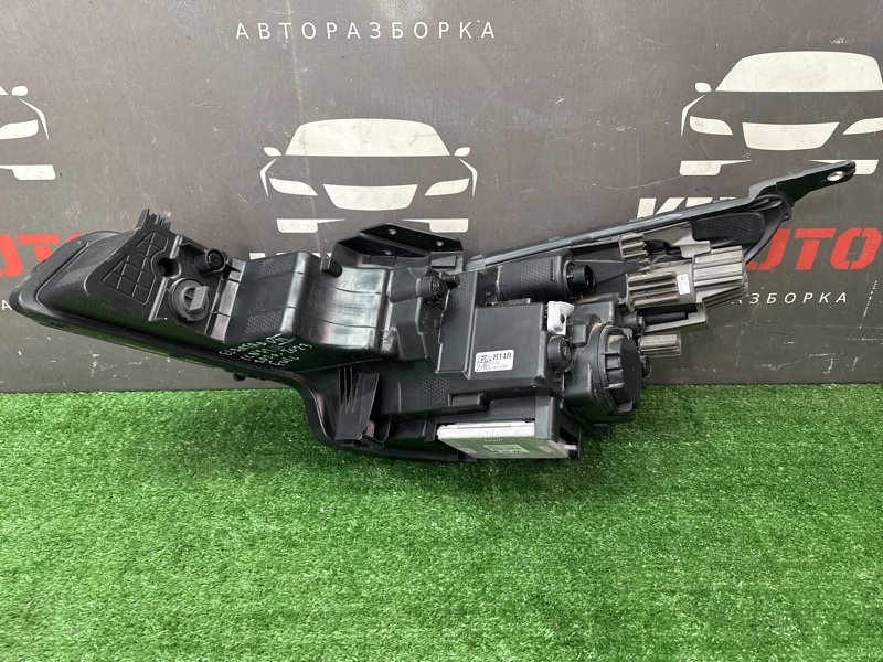 Фары передние Hyundai Elantra 7 CN7