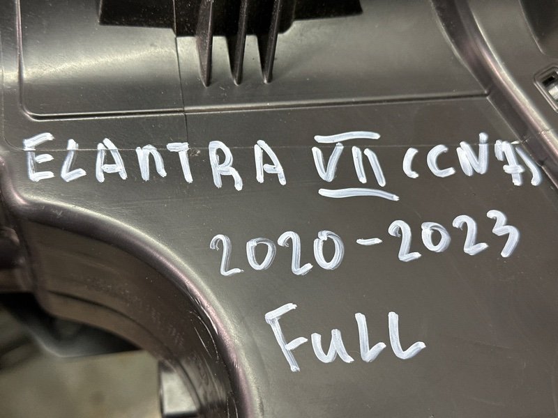 Фары передние Hyundai Elantra 7 CN7