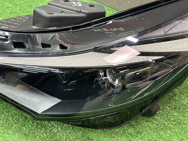 Фары передние Hyundai Elantra 7 CN7