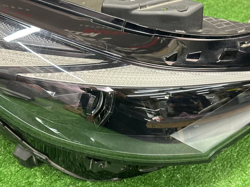 Фары передние Hyundai Elantra 7 CN7