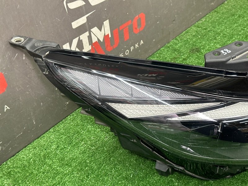 Фары передние Hyundai Elantra 7 CN7