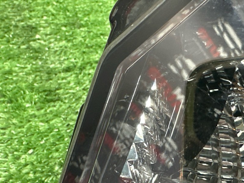 Фары передние Hyundai Elantra 7 CN7