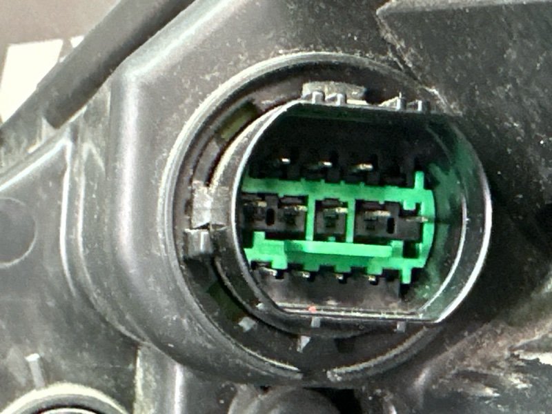 Фары передние Hyundai Elantra 7 CN7