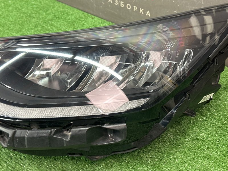 Фары передние Hyundai Sonata 8 DN8