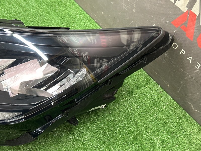 Фары передние Hyundai Sonata 8 DN8