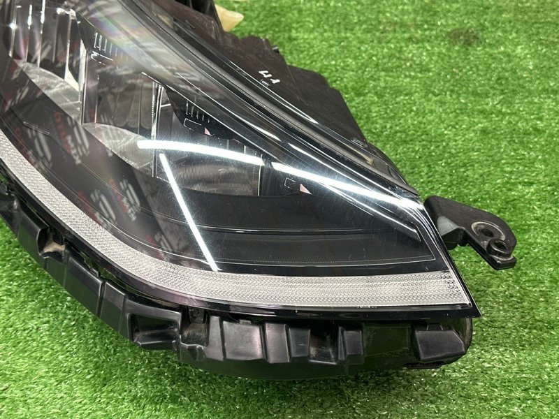 Фары передние Hyundai Sonata 8 DN8