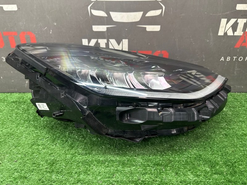 Фары передние Hyundai Sonata 8 DN8