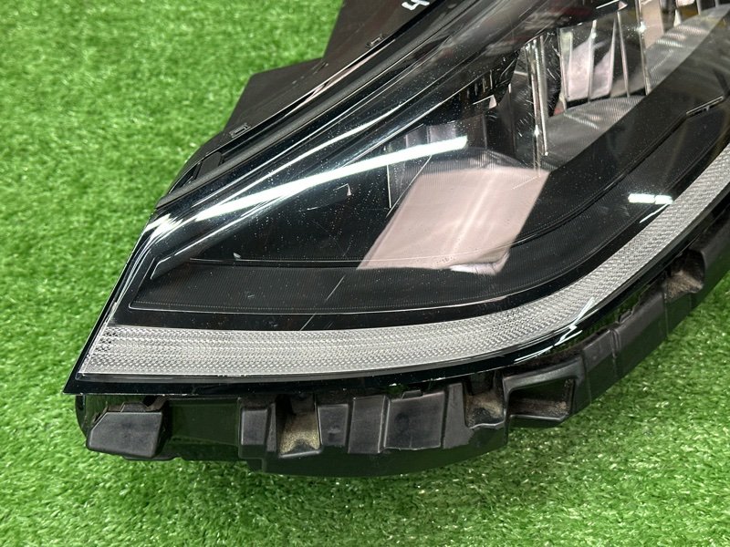 Фары передние Hyundai Sonata 8 DN8