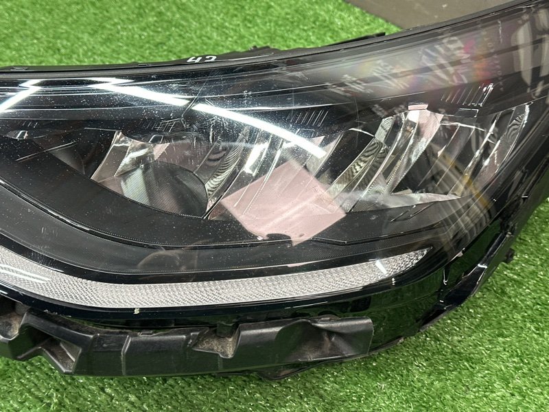 Фары передние Hyundai Sonata 8 DN8