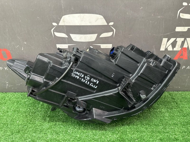 Фара Hyundai Sonata 8 DN8