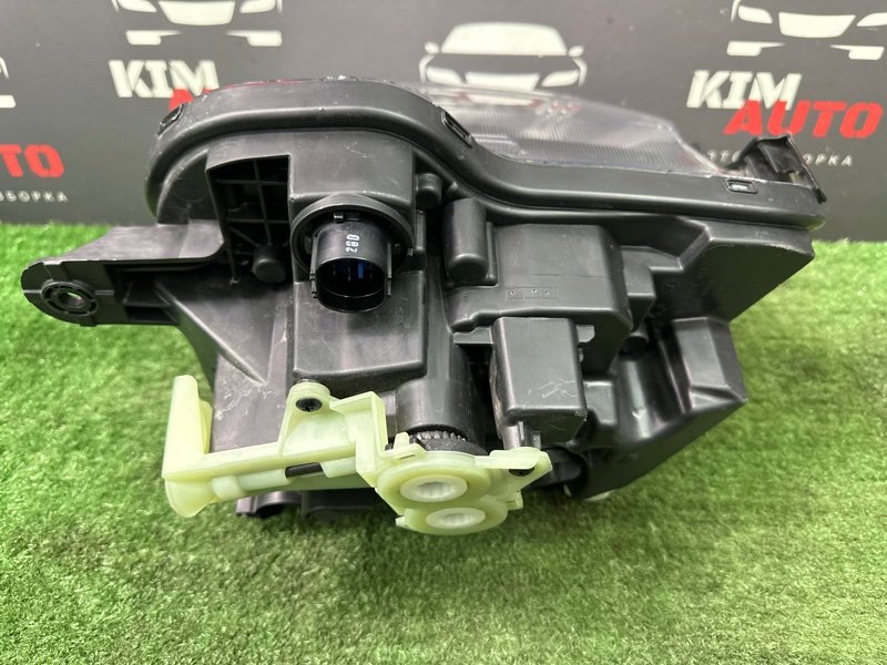 Фары передние Hyundai Tucson 4 NX4