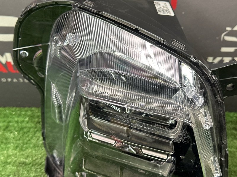 Фары передние Hyundai Tucson 4 NX4