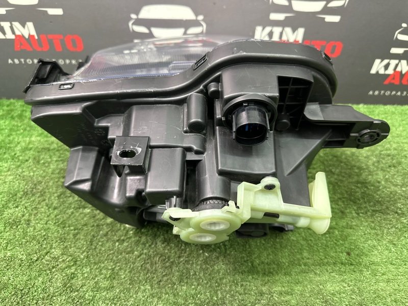 Фары передние Hyundai Tucson 4 NX4