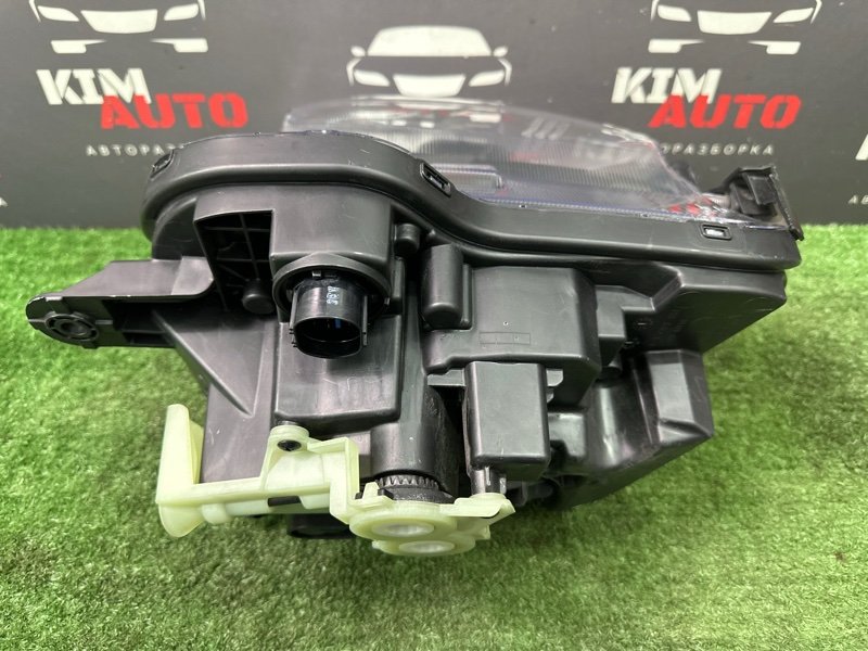 Фары передние Hyundai Tucson 4 NX4