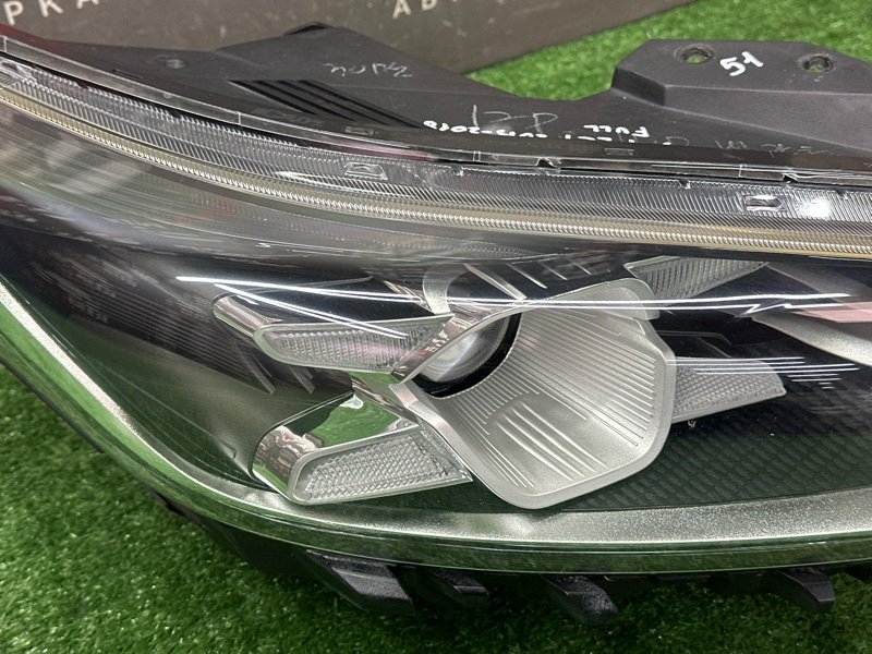 Фары передние Kia Cerato 4 BD