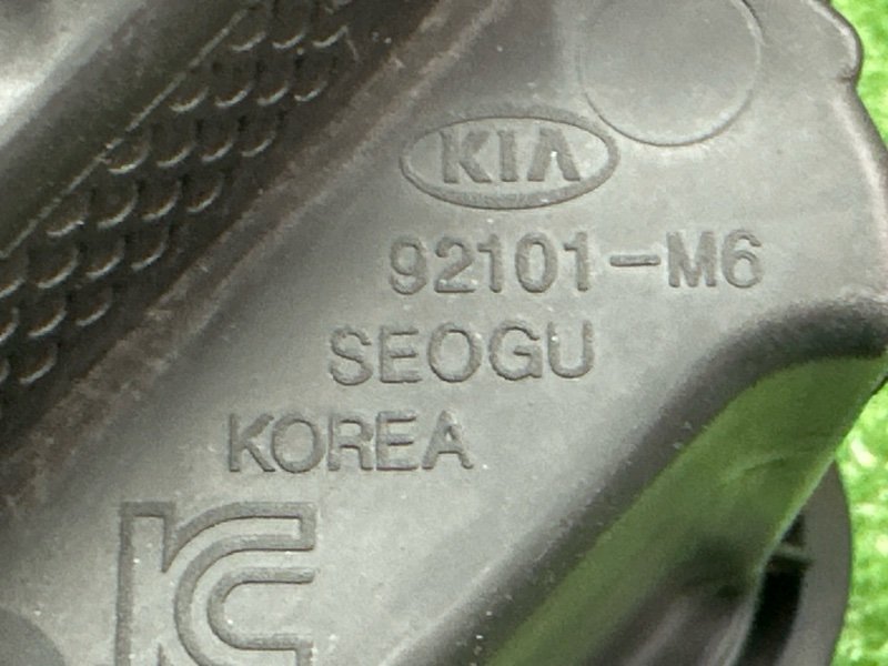 Фары передние Kia Cerato 4 BD