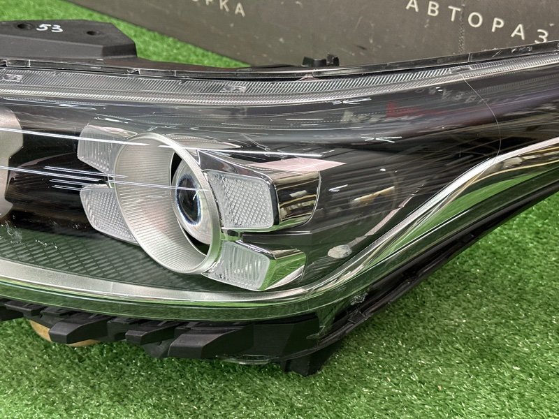 Фары передние Kia Cerato 4 BD