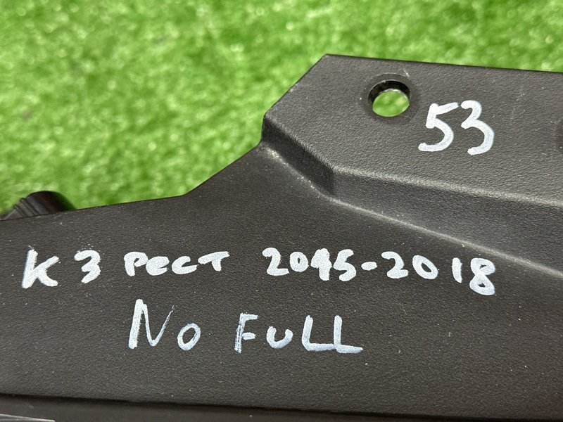 Фары передние Kia Cerato 4 BD