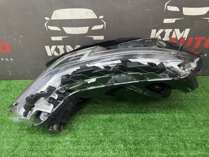 Фары передние Kia Carnival 4 KA4