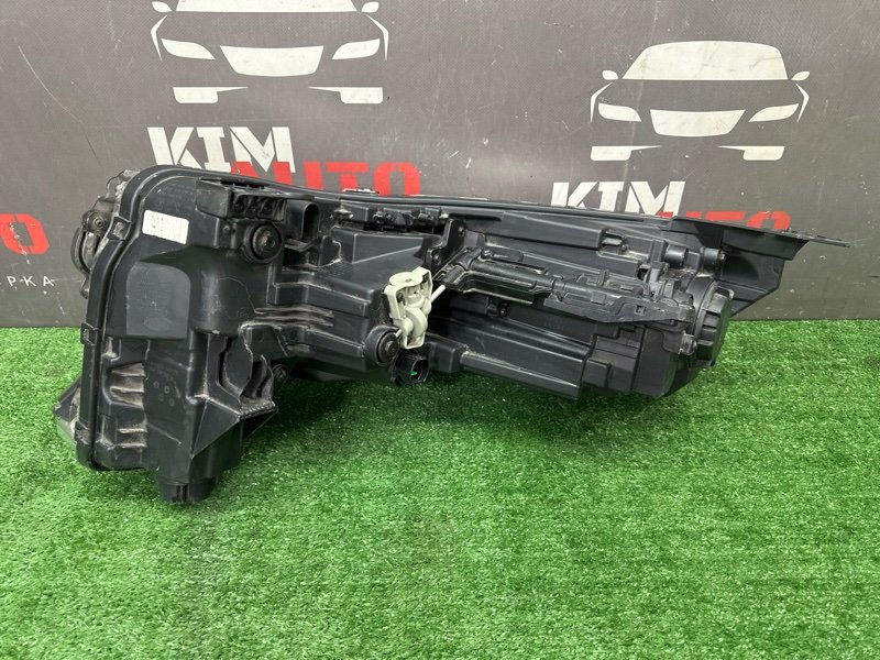 Фары передние Kia Carnival 4 KA4