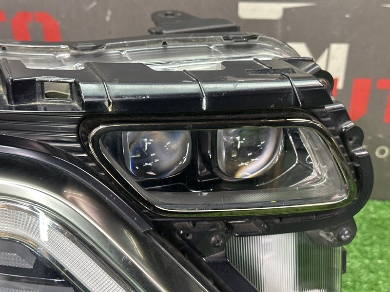 Фары передние Kia Carnival 4 KA4